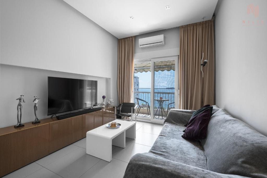 Awesome | Vasileos Georgiou 4