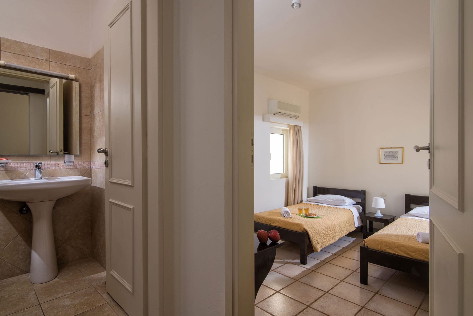 Ourania Apartments - FAM - 4