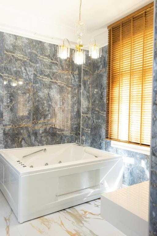 Modern Revival Luxury Hotel - JUNIOR - 7