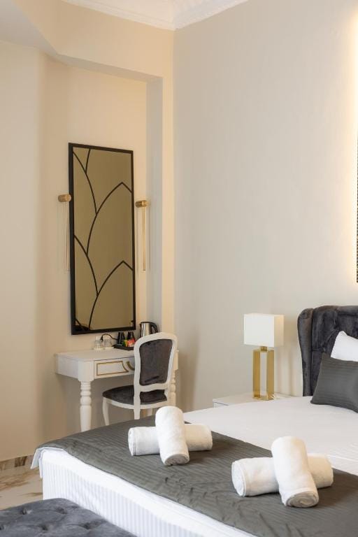 Modern Revival Luxury Hotel - FS - 3