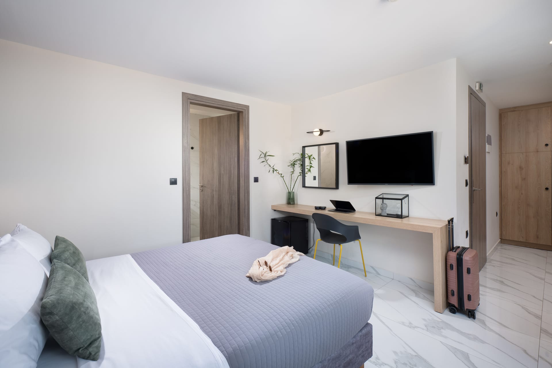 Standard Double Room [24 m²]