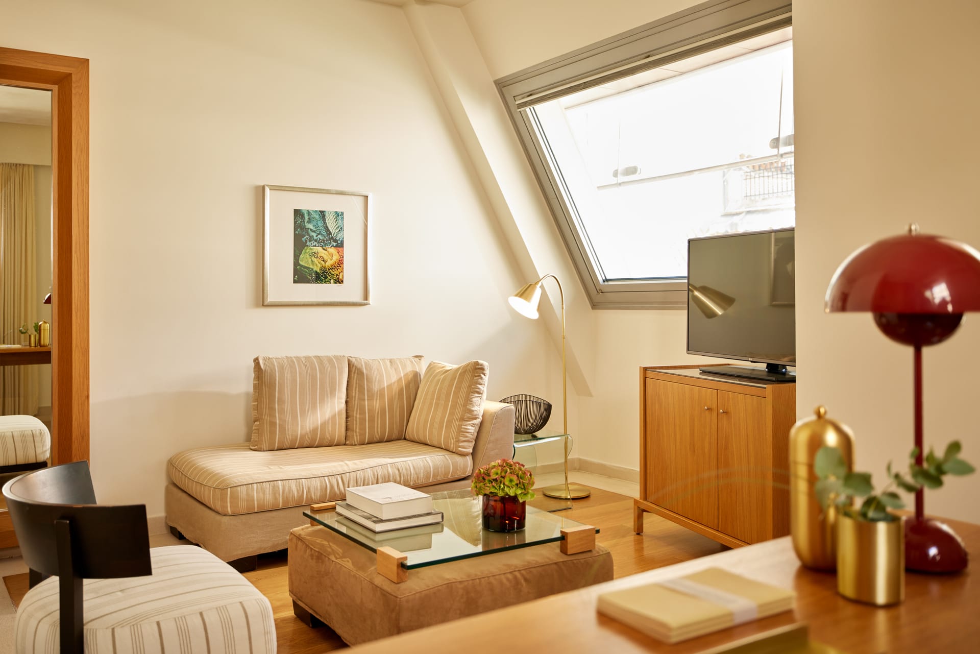 Deluxe Superior Room – City View [47-60 m²]