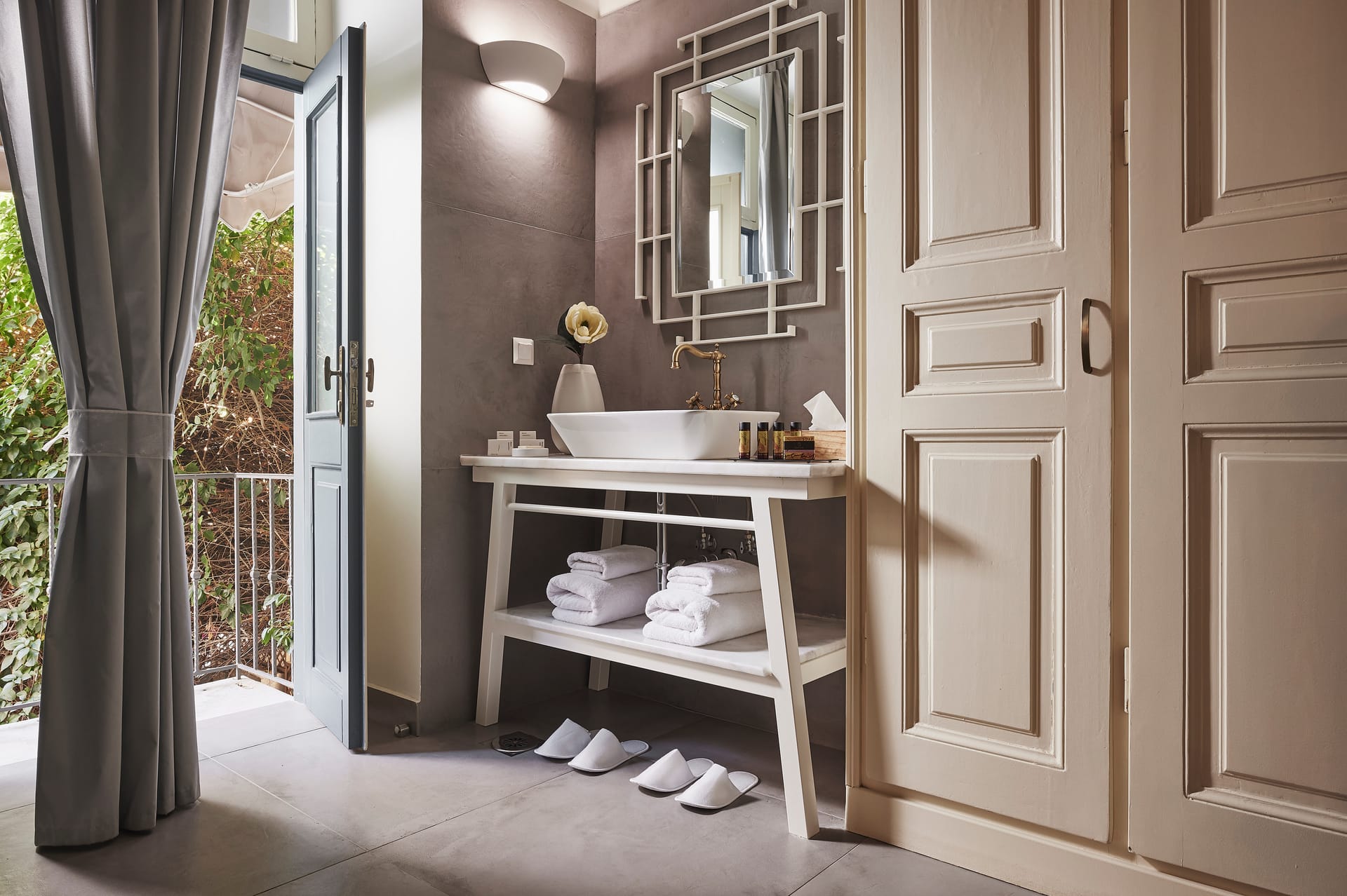 Bohemian Suites Athens - QUEENS - 12