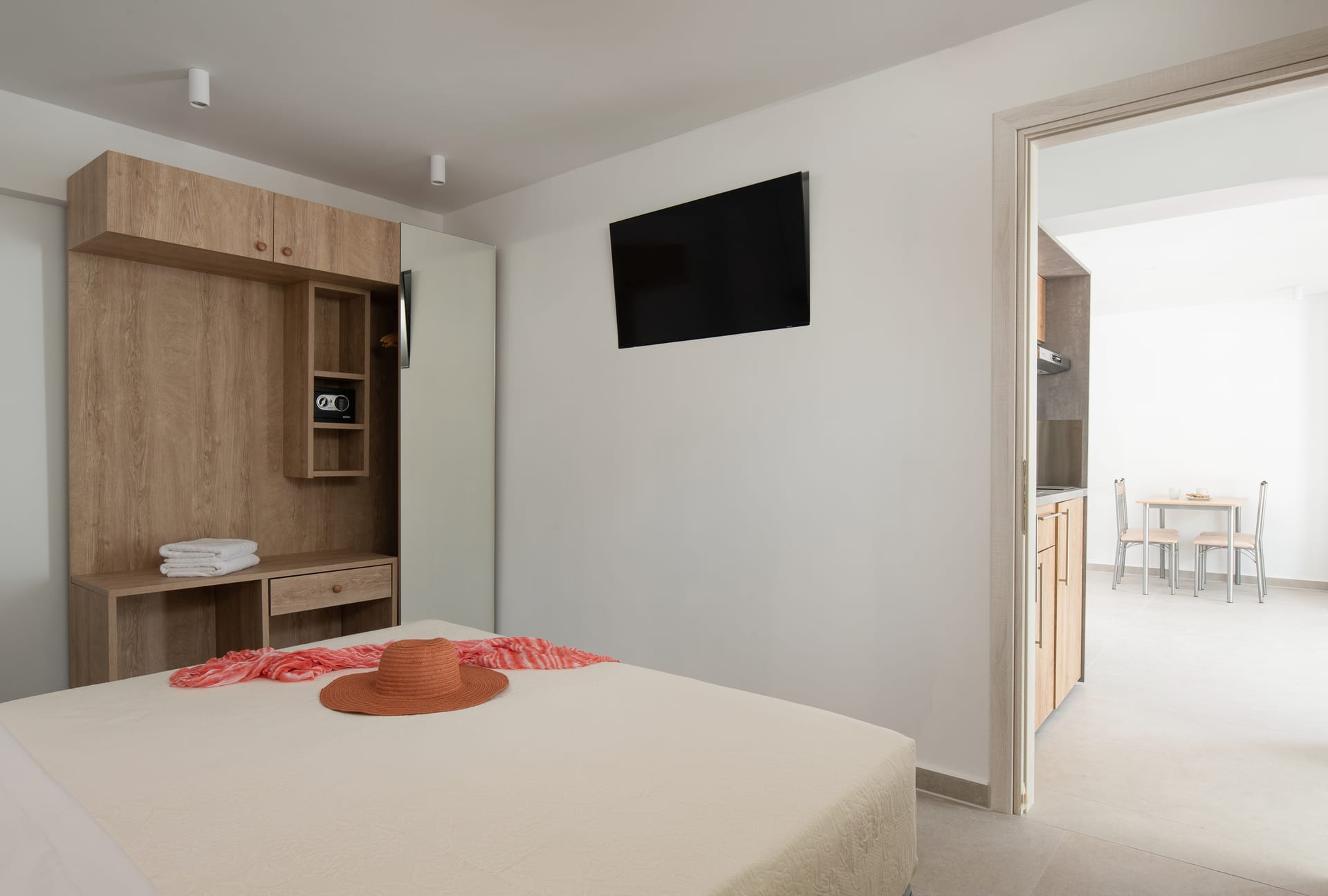 Hanioti Central Hotel - GRMR - 3