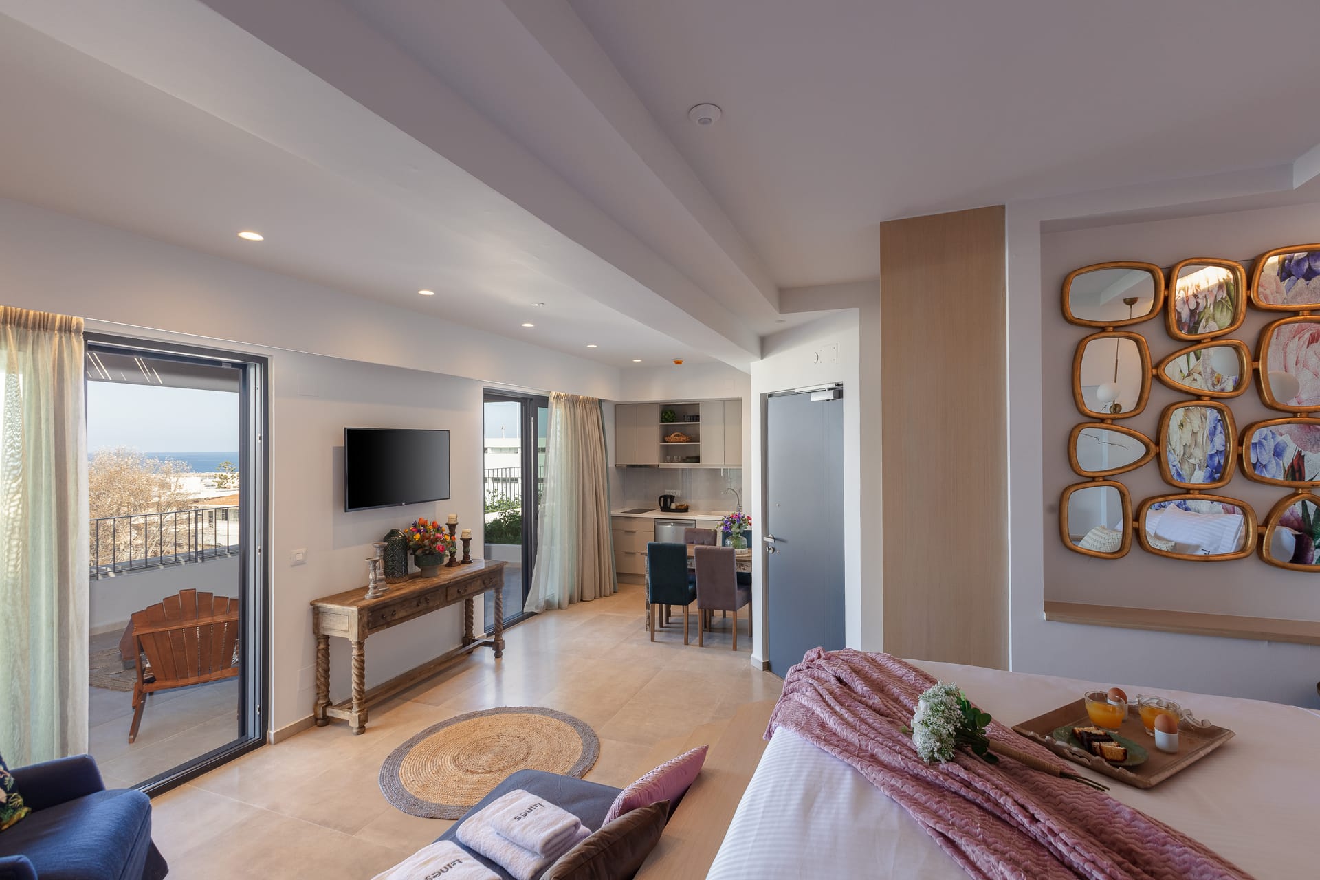 Lines Concept Accommodation - LTFS - 2