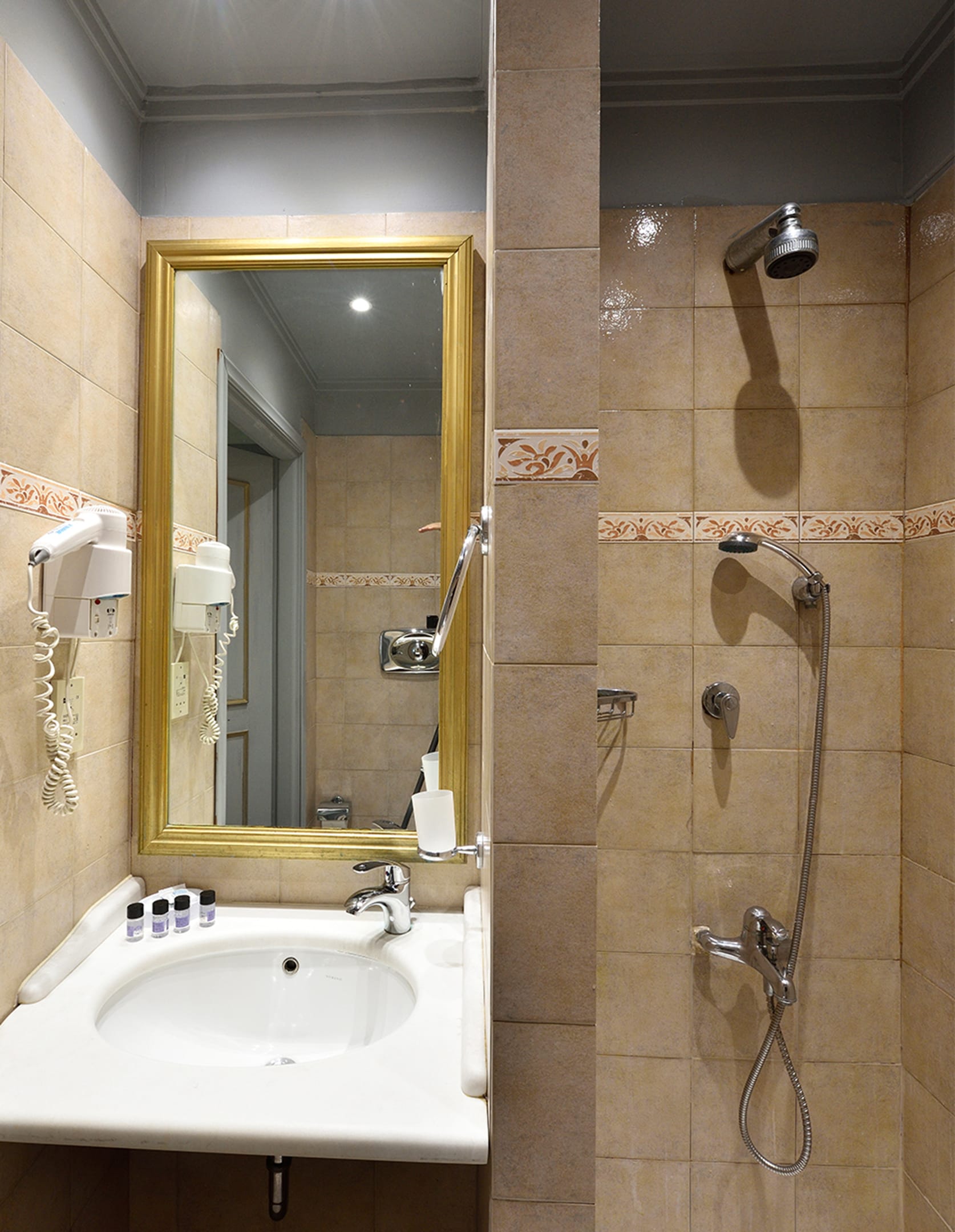Le Palace Hotel Thessaloniki - SINGLE - 5