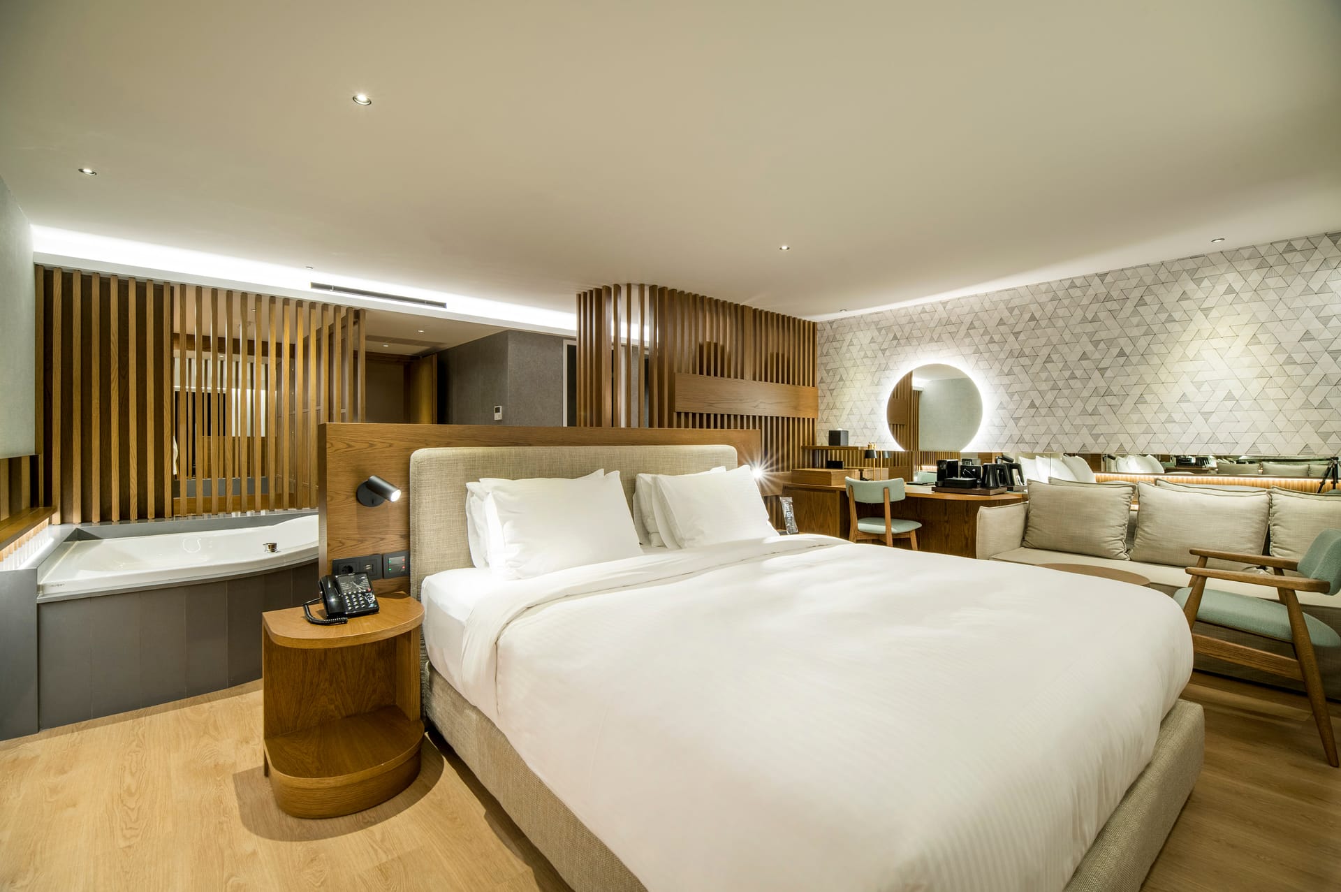 AKASHA Beach Hotel & Spa - AZSV - 2