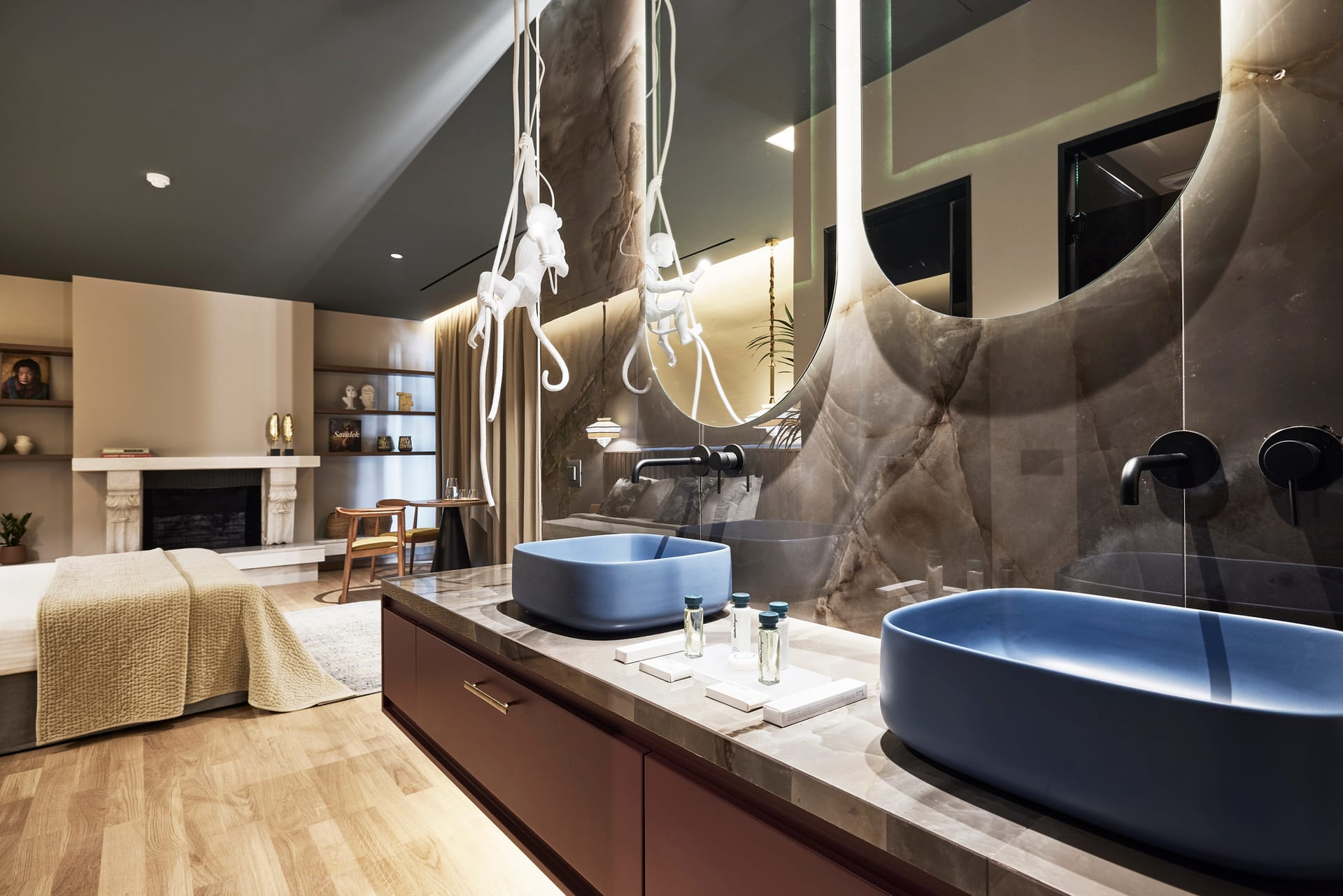 Cama Luxury Suites Glyfada - SUPSV - 2