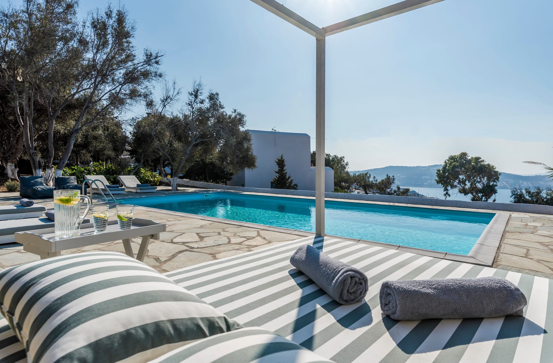 Mykonos Feelings - THALIA - 18