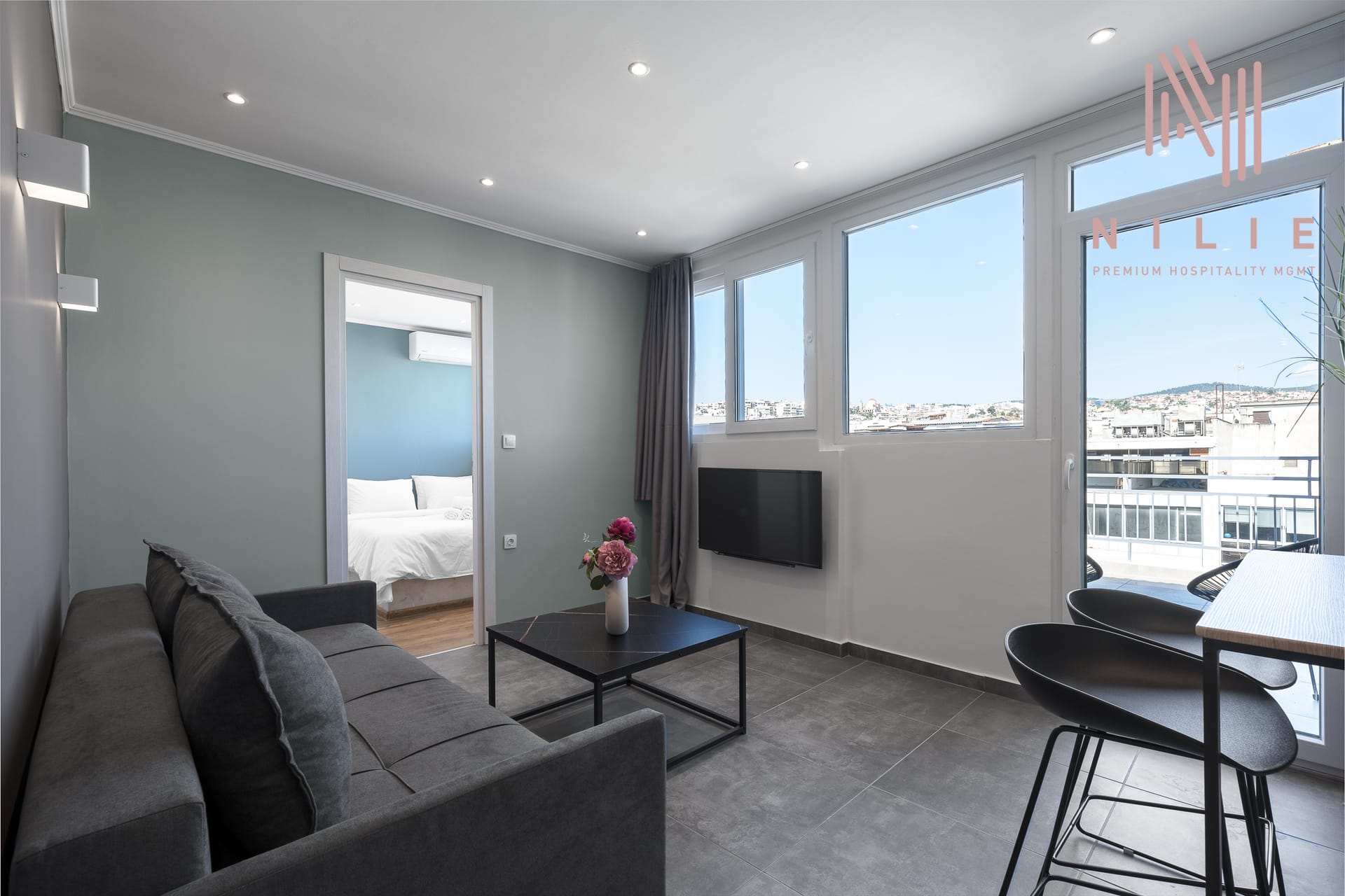 V1 | Penthouse Apartment with Balcony 39m² #2 | Vakxou 1