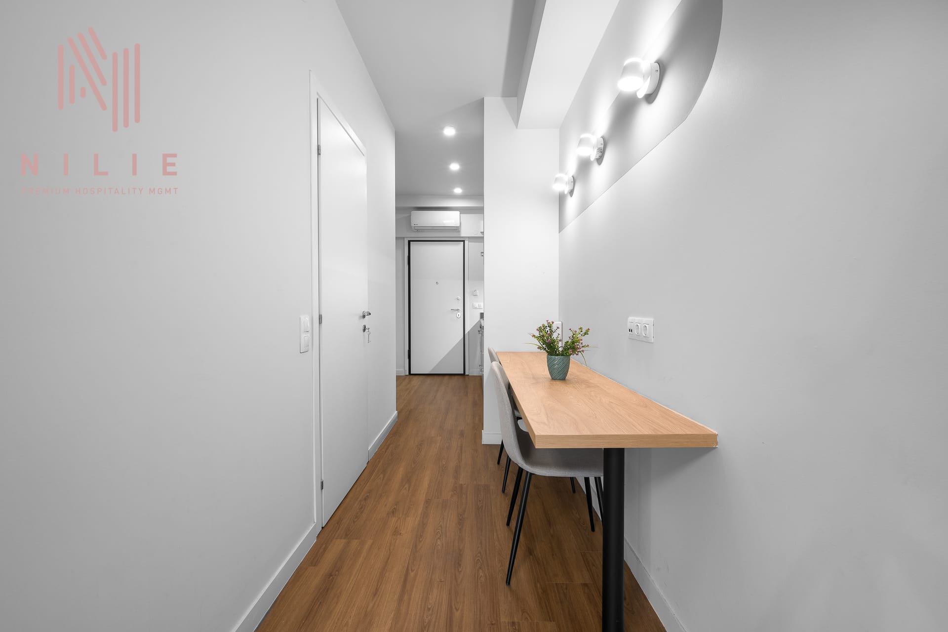 NILIE PREMIUM HOSPITALITY MGMT - 6BA10 - 5