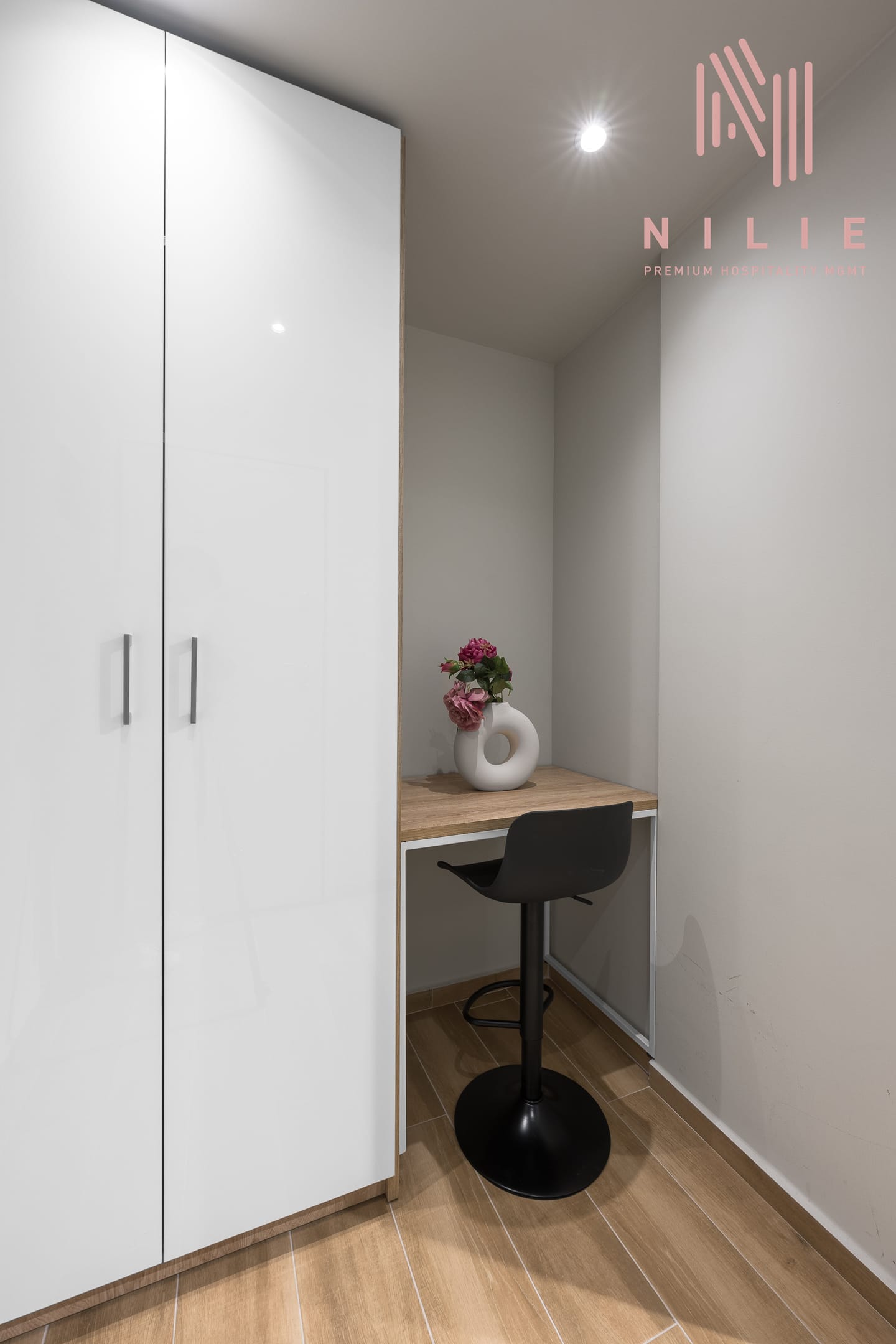 NILIE PREMIUM HOSPITALITY MGMT - ULTIM5 - 7