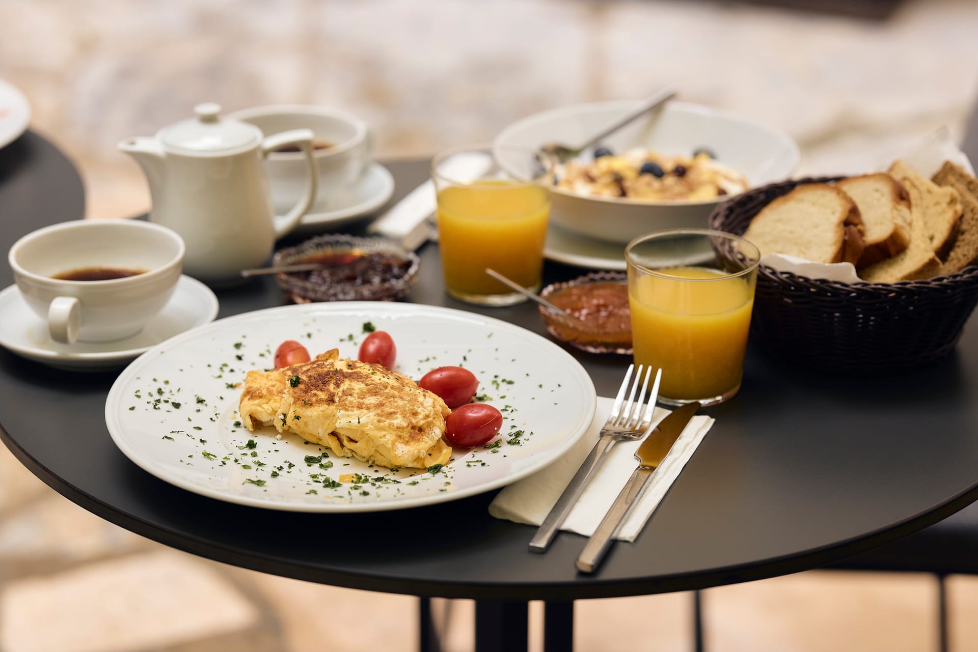 Bohemian Suites Athens - METROS - 19