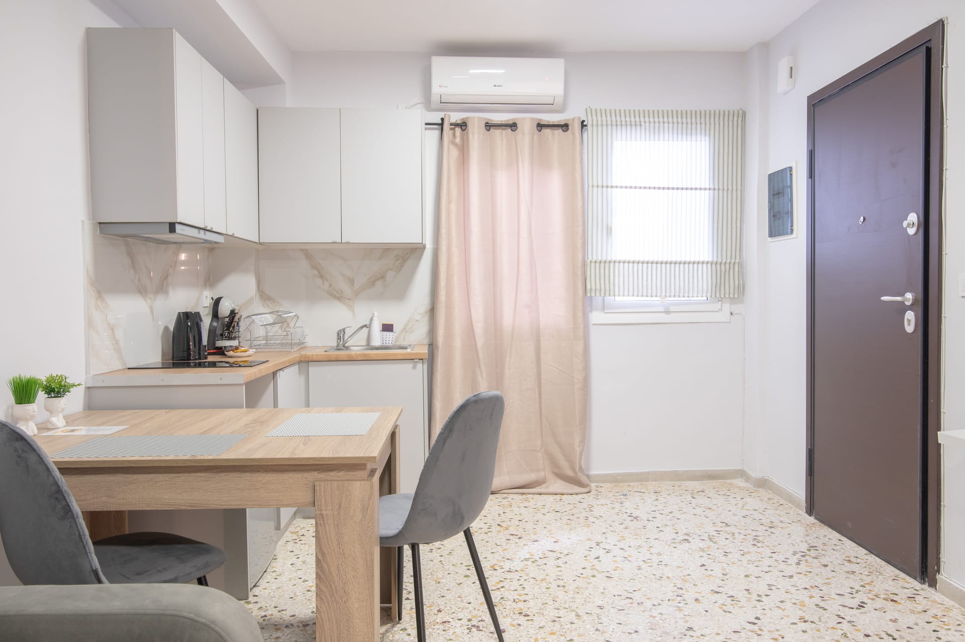 Athens Connection Apartments - SSB - 11