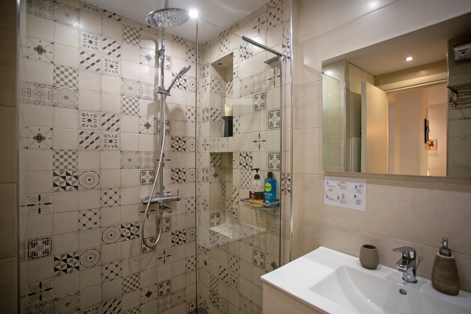 Heloni Apartments Athens - APHAND - 11