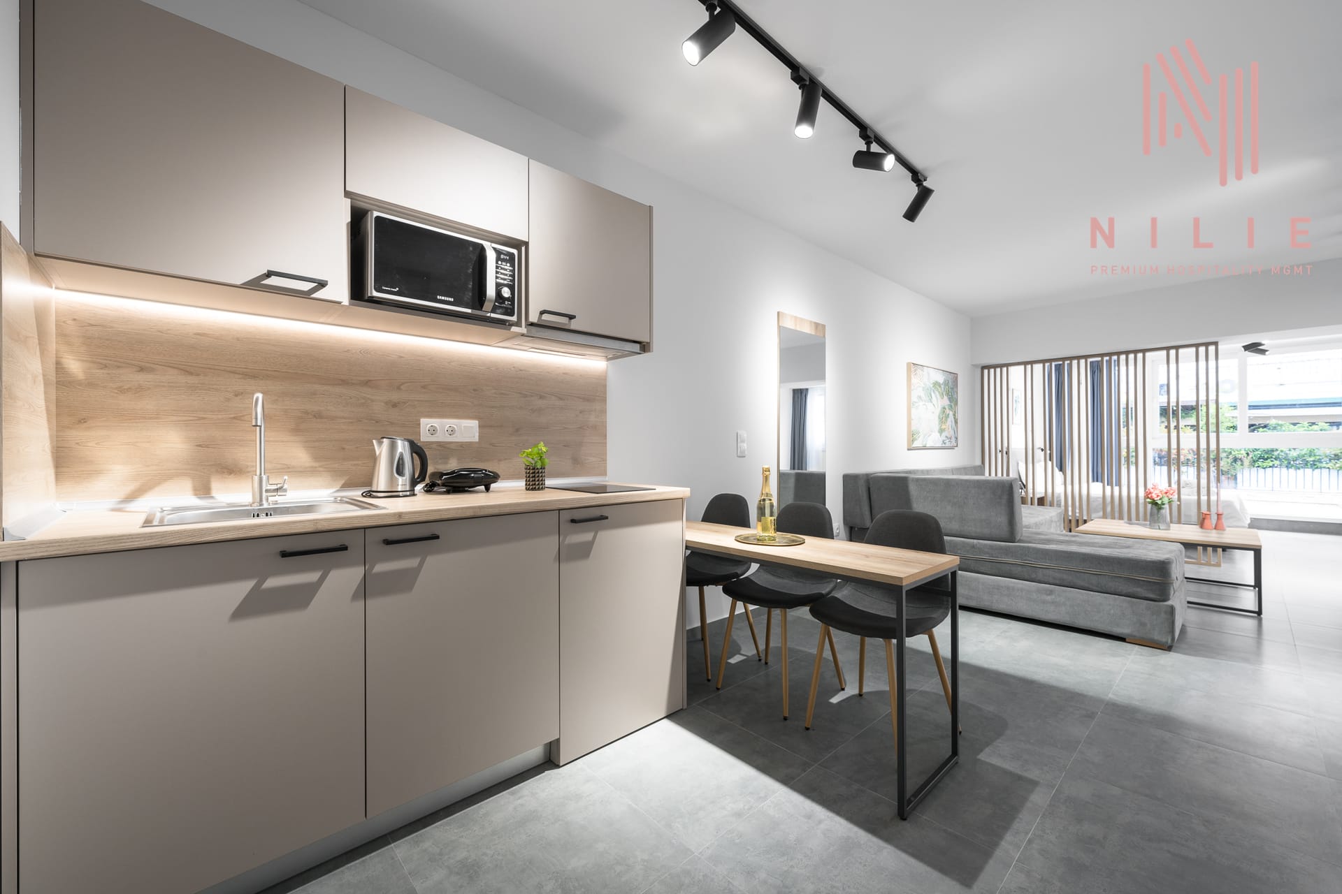 NILIE PREMIUM HOSPITALITY MGMT - 7P30 - 6