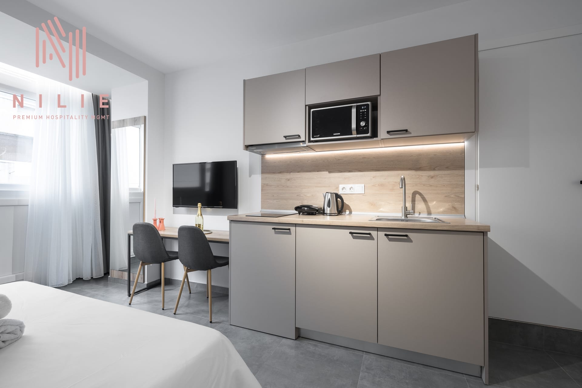 NILIE PREMIUM HOSPITALITY MGMT - 4P30 - 4