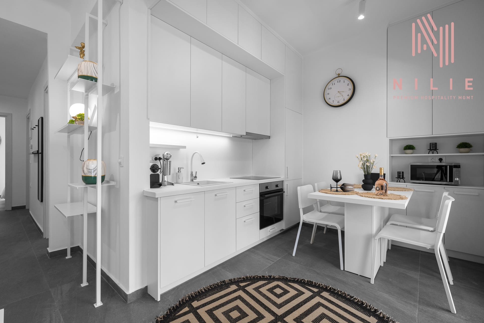 NILIE PREMIUM HOSPITALITY MGMT - LUSSO - 4