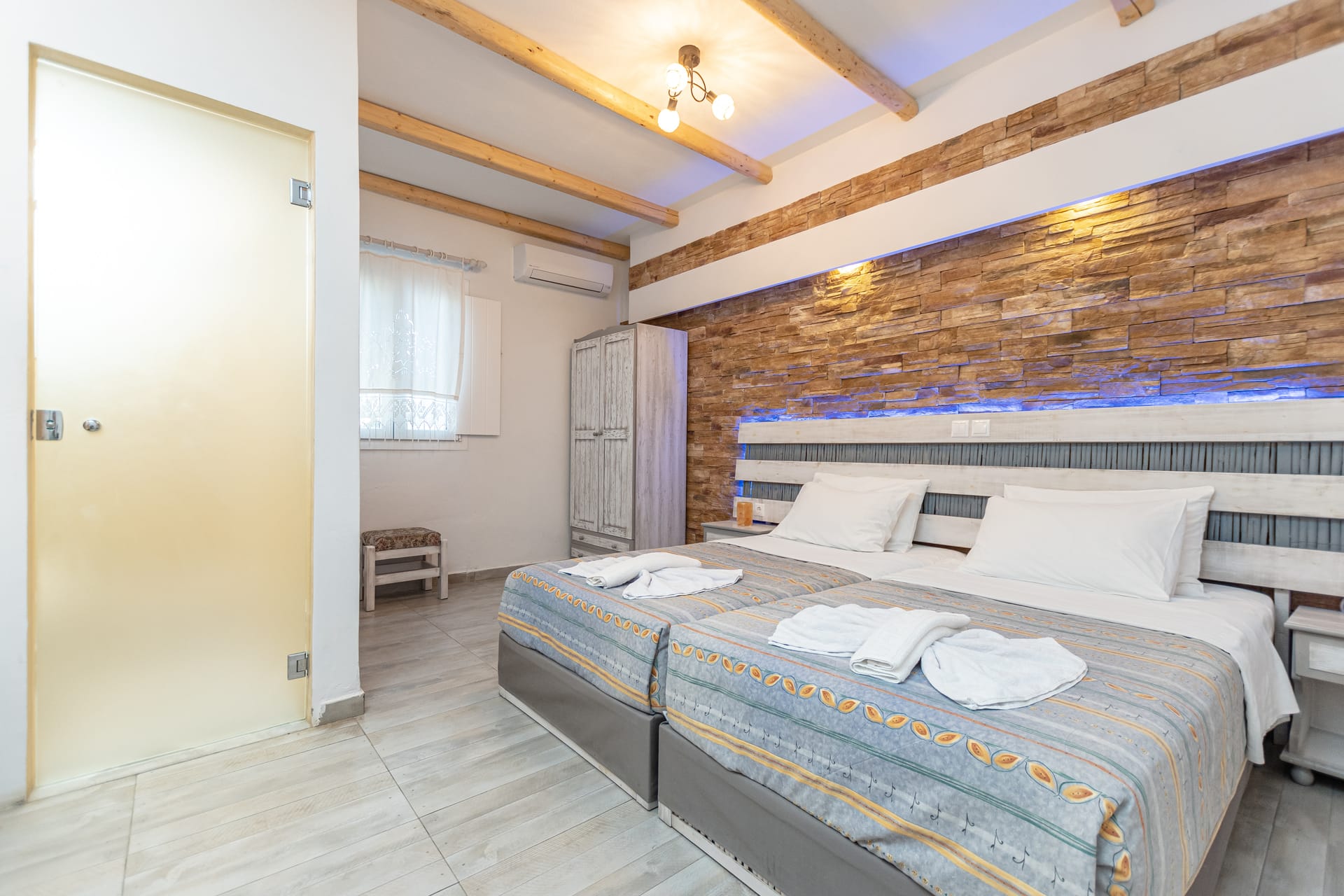 Agios Prokopios Hotel - SPODBL - 4