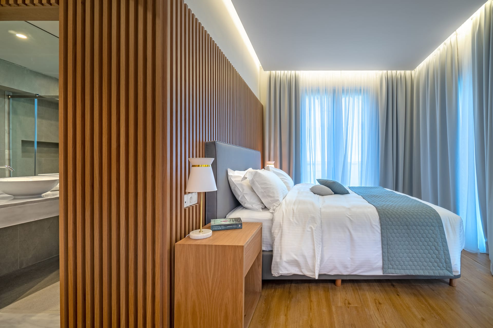 Glyfada Riviera Hotel - DLXSB - 4