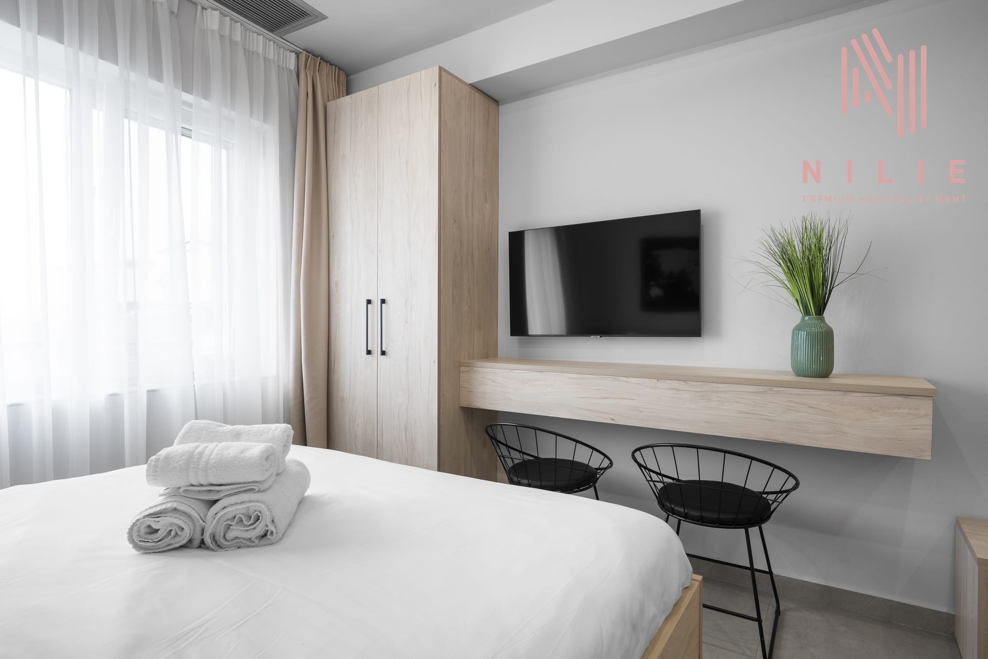 NILIE PREMIUM HOSPITALITY MGMT - PANT2 - 4