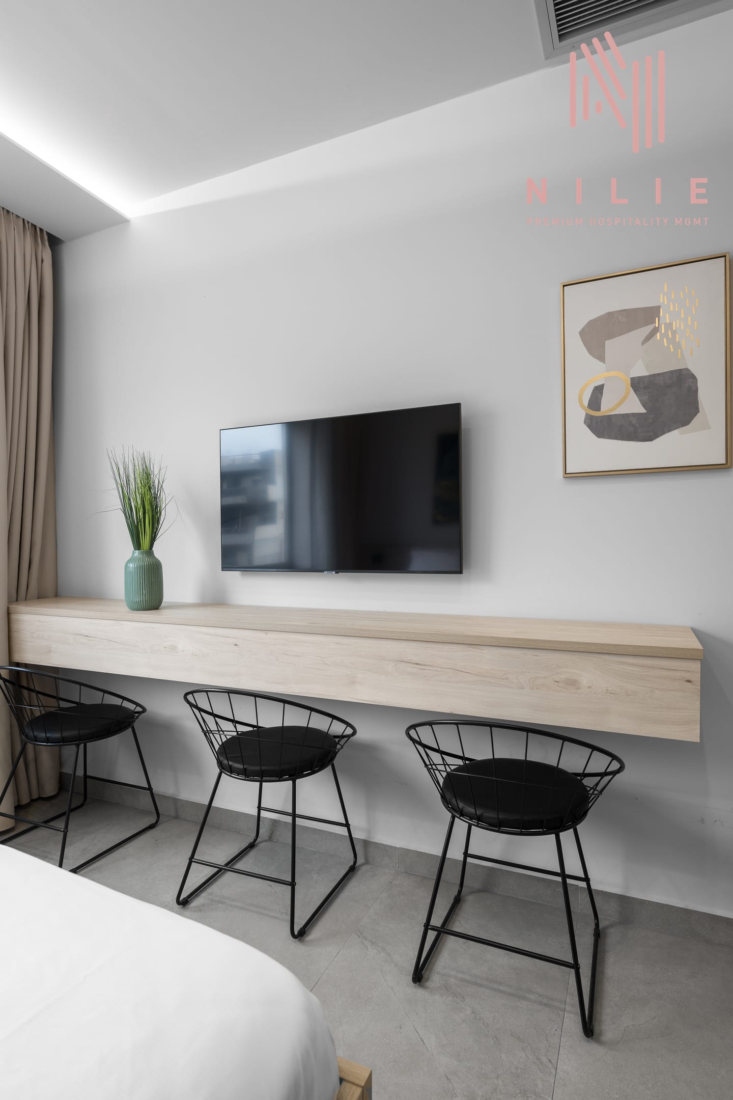 NILIE PREMIUM HOSPITALITY MGMT - PANT6 - 7