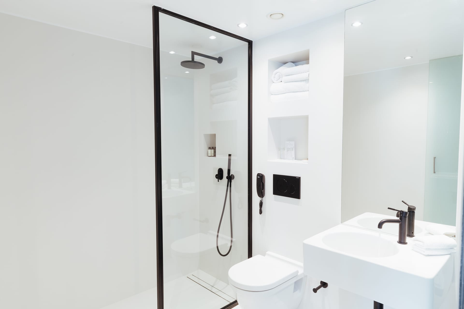 Periscope Hotel Athens - JUS - 3