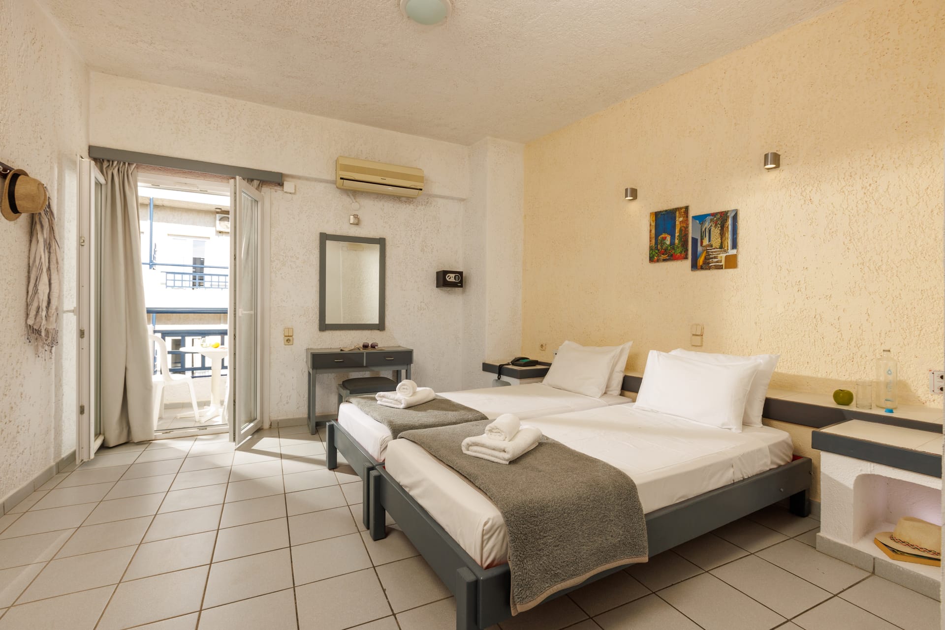 Twin Accessible Room