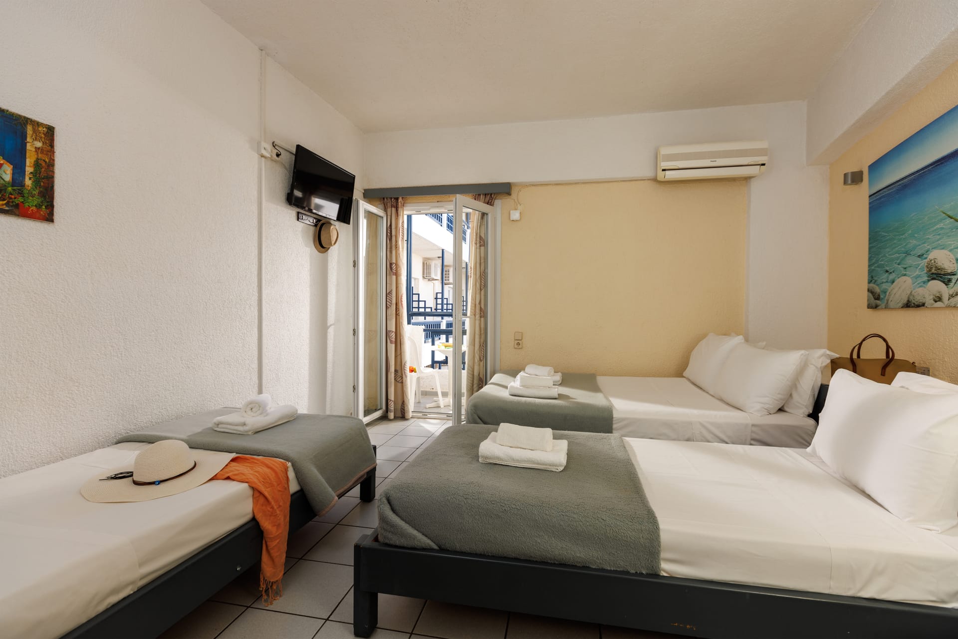 Family Economy Room
