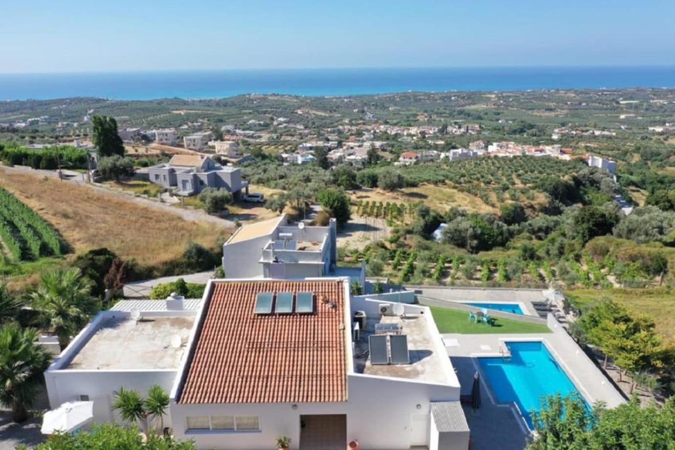 FELIX VILLA WITH HEATED POOL AND AMAZING SEA VIEW
