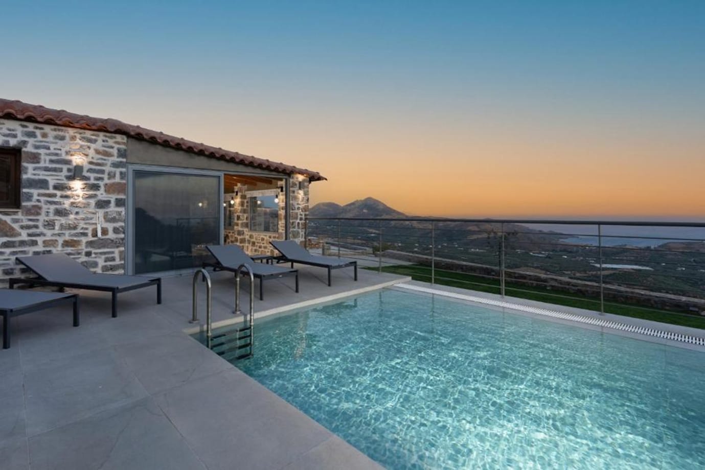 NATURE VILLA MYRTHIOS – TOULIPE