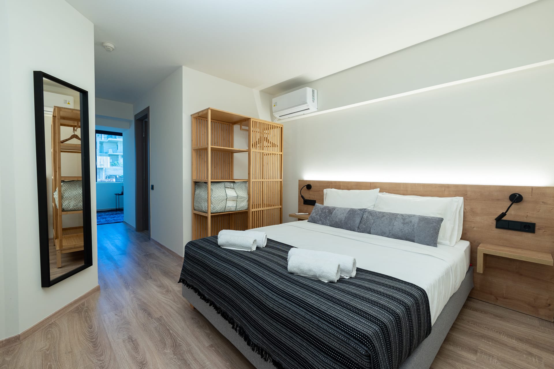 Athens Airport Living Spaces - SUP - 1