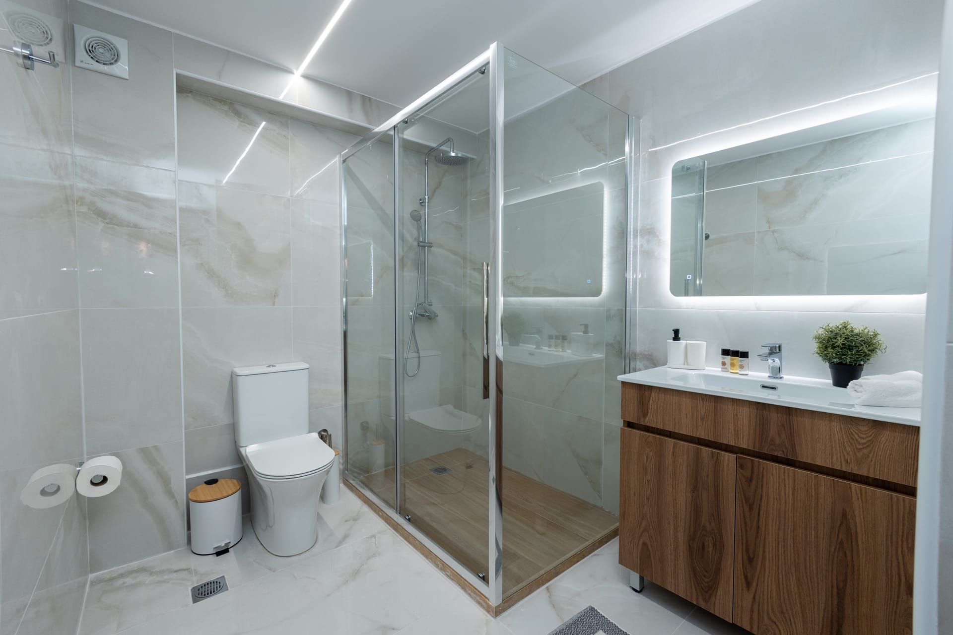 Athens Airport Living Spaces - DLX - 9