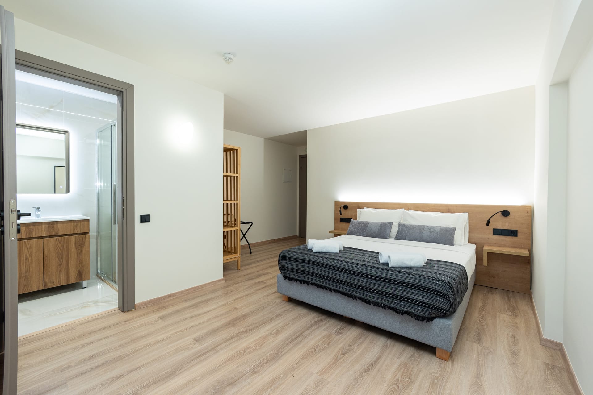 Athens Airport Living Spaces - DLX - 20