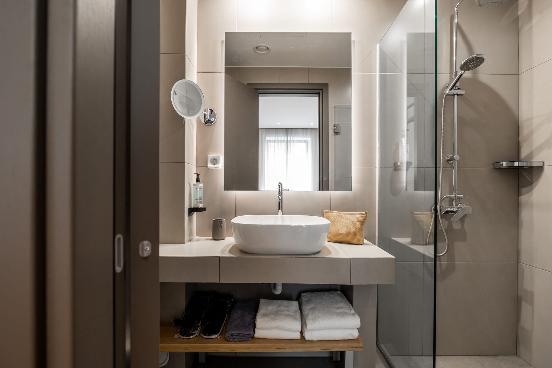 Pnoe Urban Living - APARTM - 3