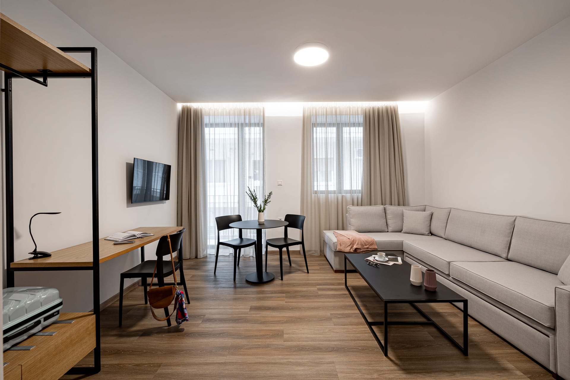 Family Apartment with Balcony