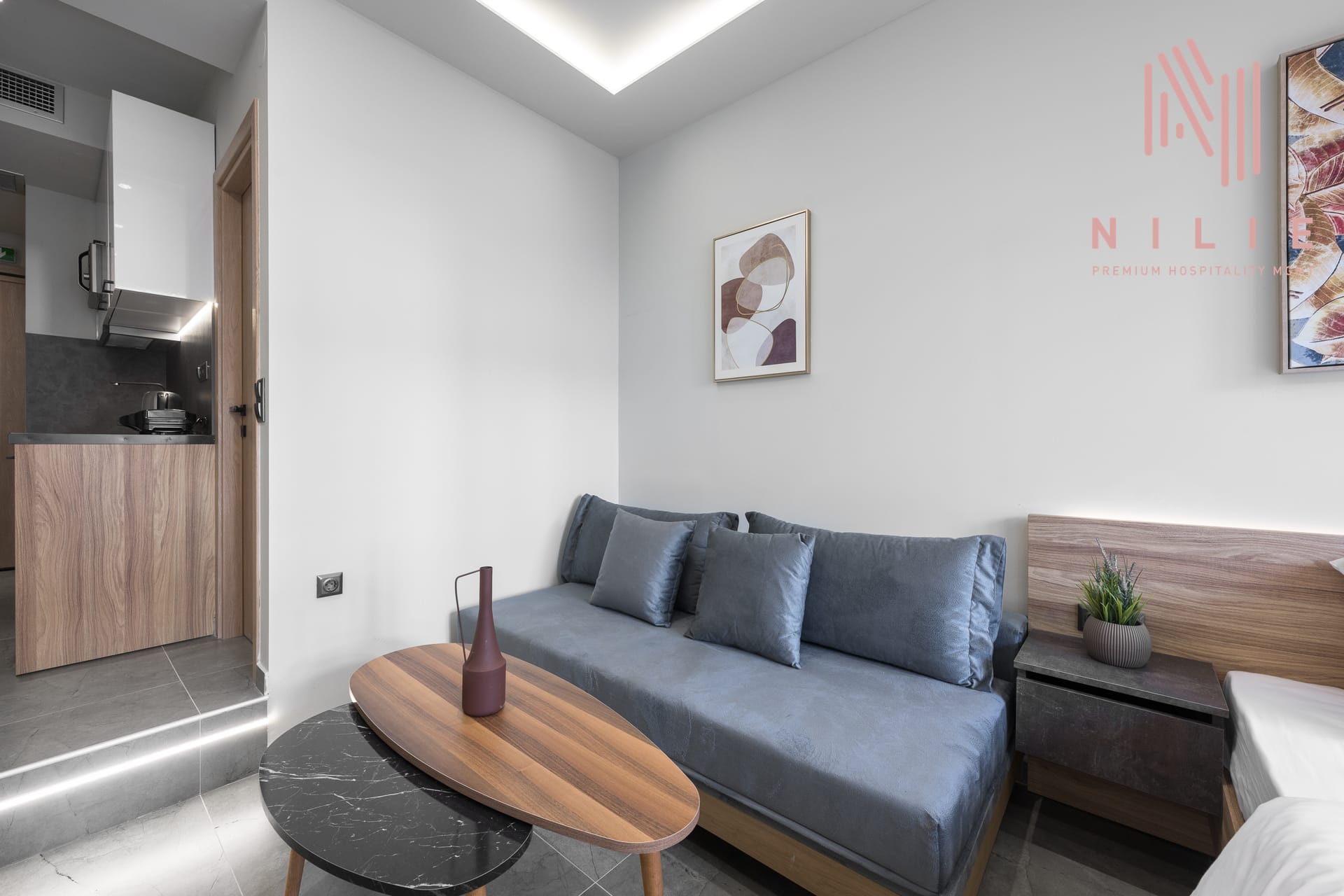 NILIE PREMIUM HOSPITALITY MGMT - PANT20 - 5