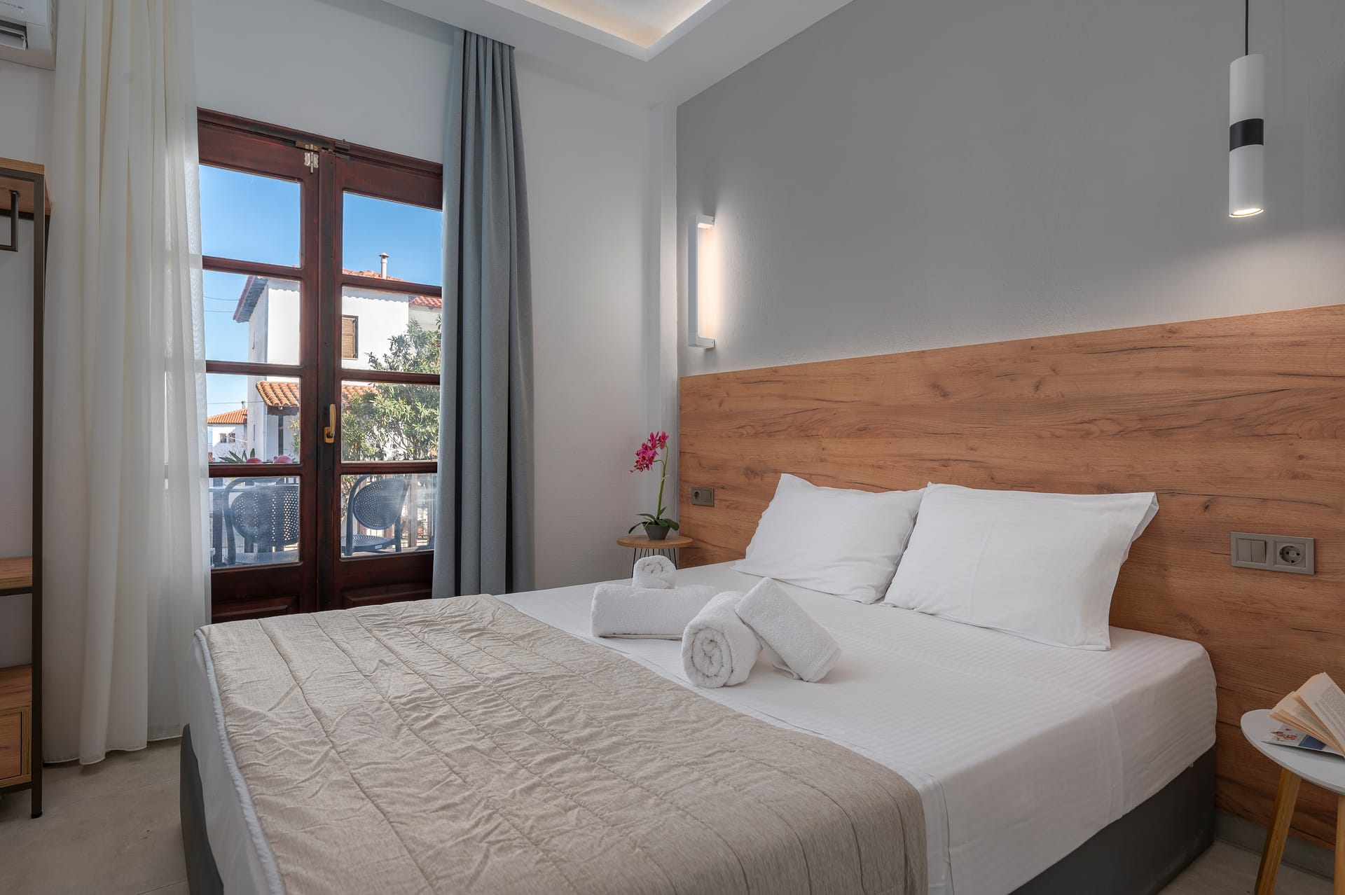 One Bedroom Suite