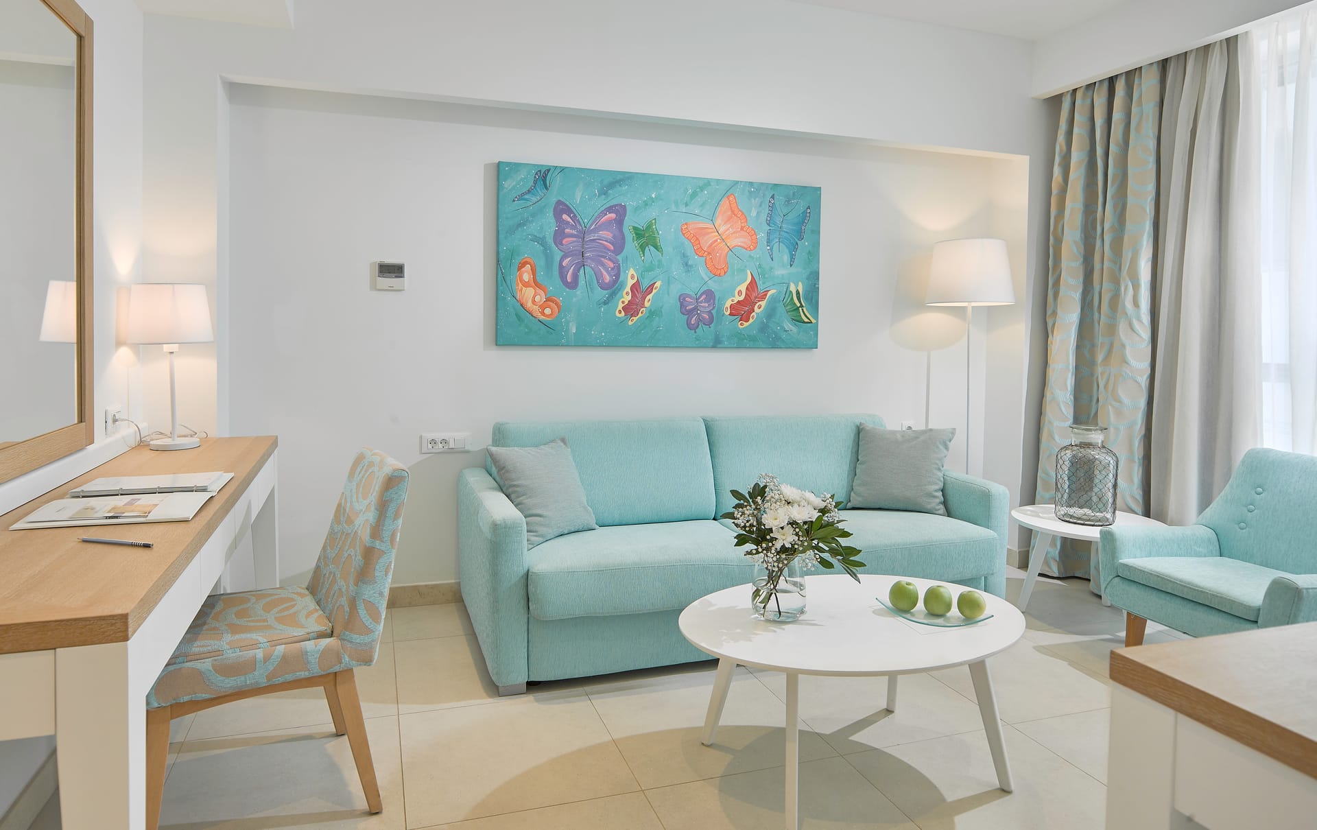 Junior Suite Sharing Pool (45 m2)