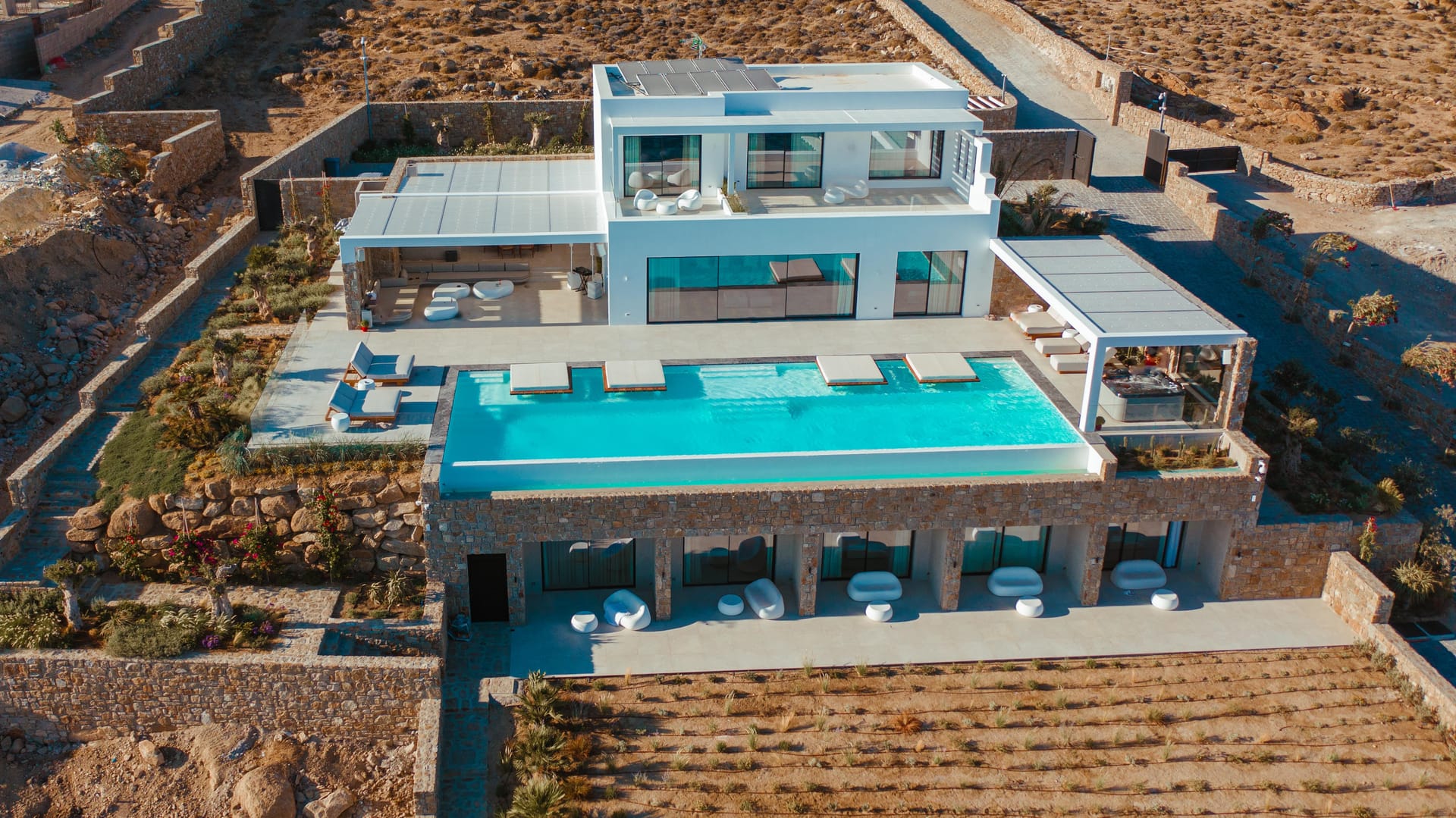 SPLENDID MYKONOS Luxury Villas & Suites - 10BDRV - 3