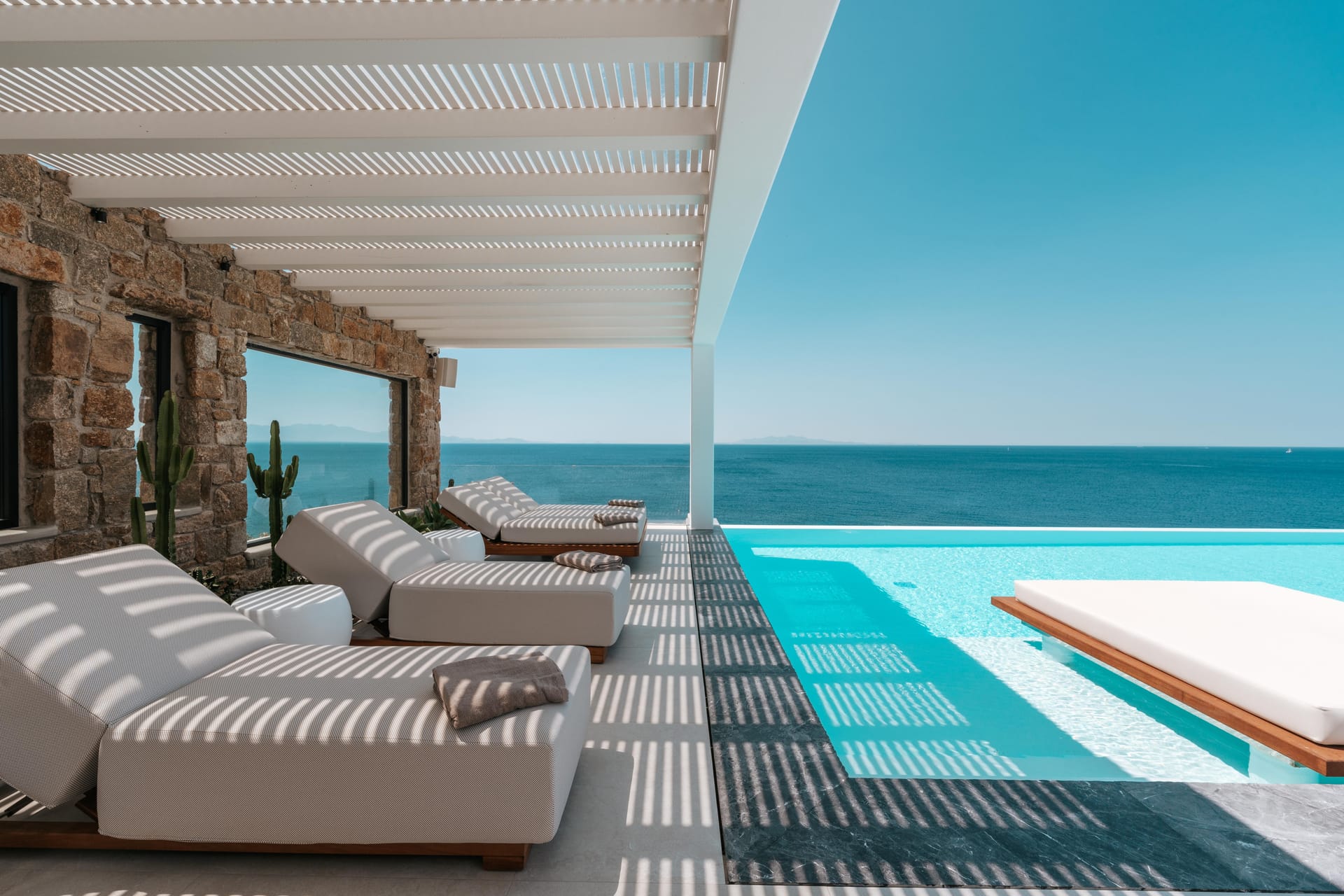 SPLENDID MYKONOS Luxury Villas & Suites - 10BDRV - 5