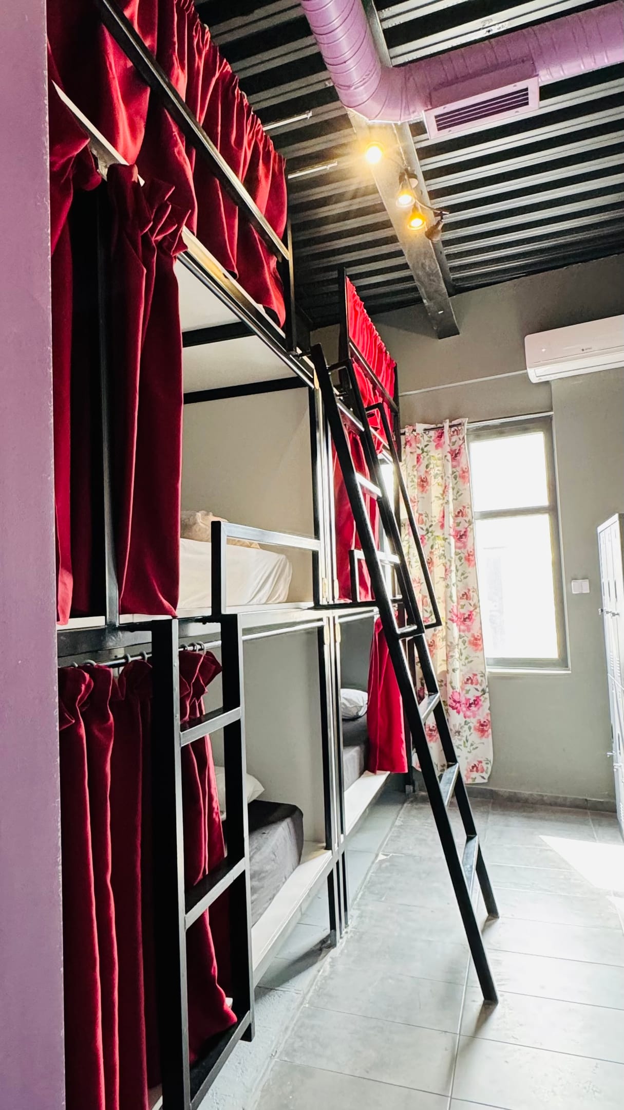 6-Bed female Dorm