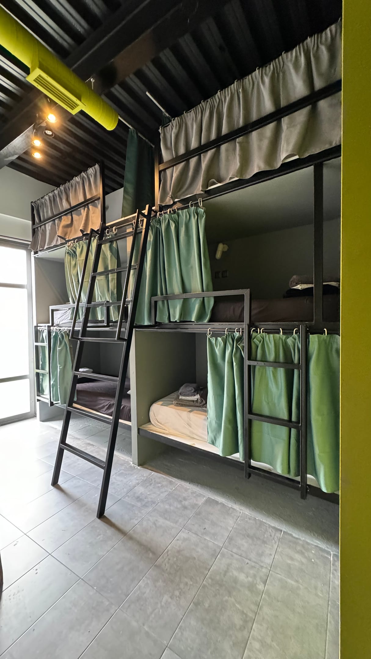 6-Bed Mixed Dorm