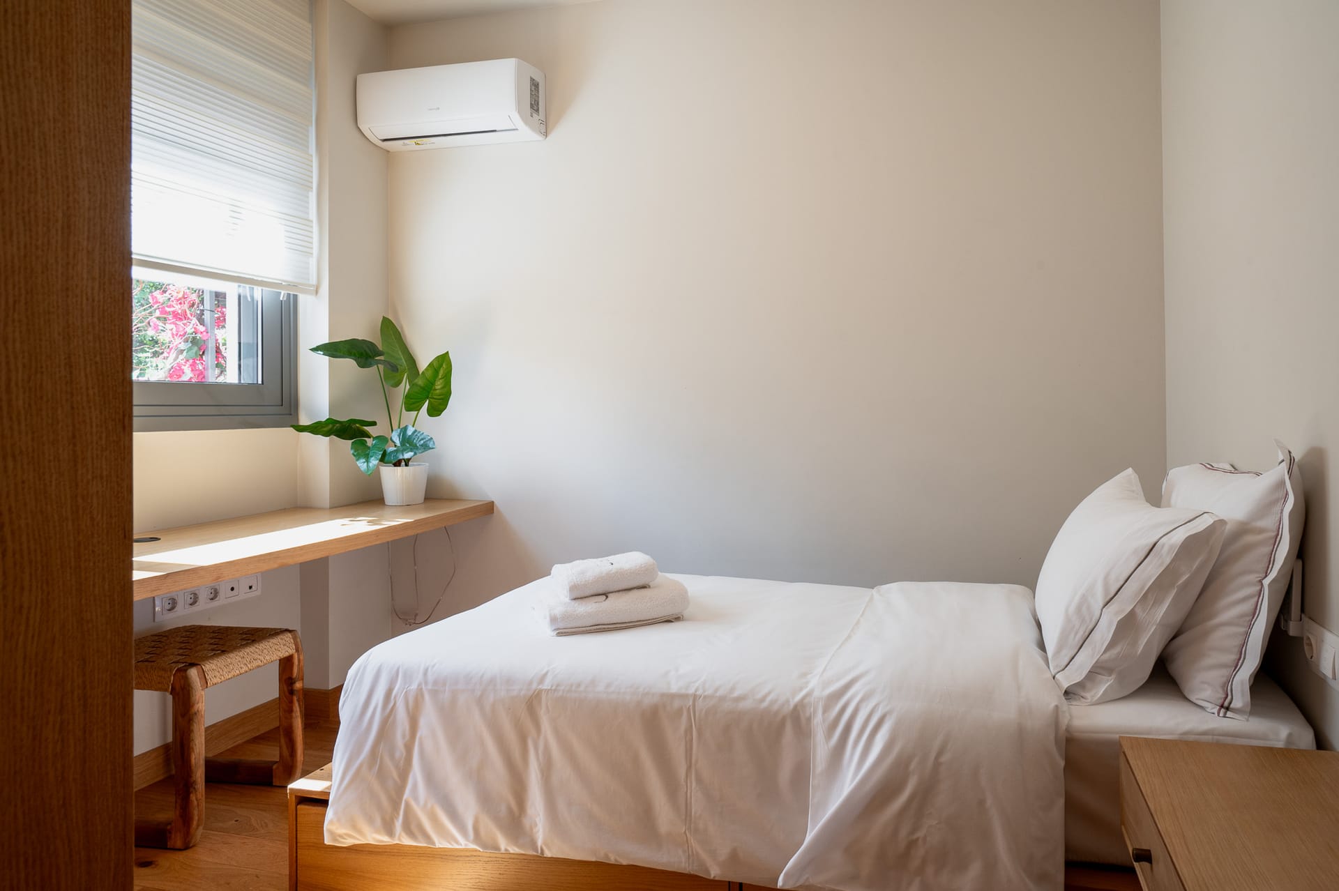 Num Lofts & Suites Athens - DLA - 13