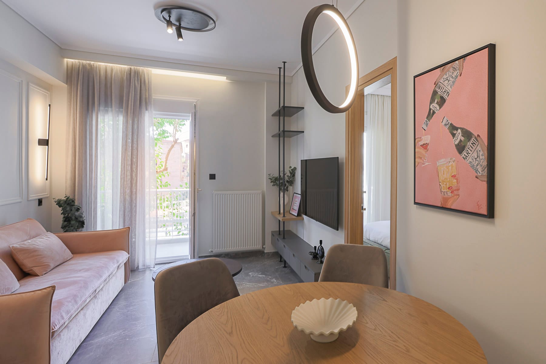 Urban Folks Svolou 1 | Superior Apartment