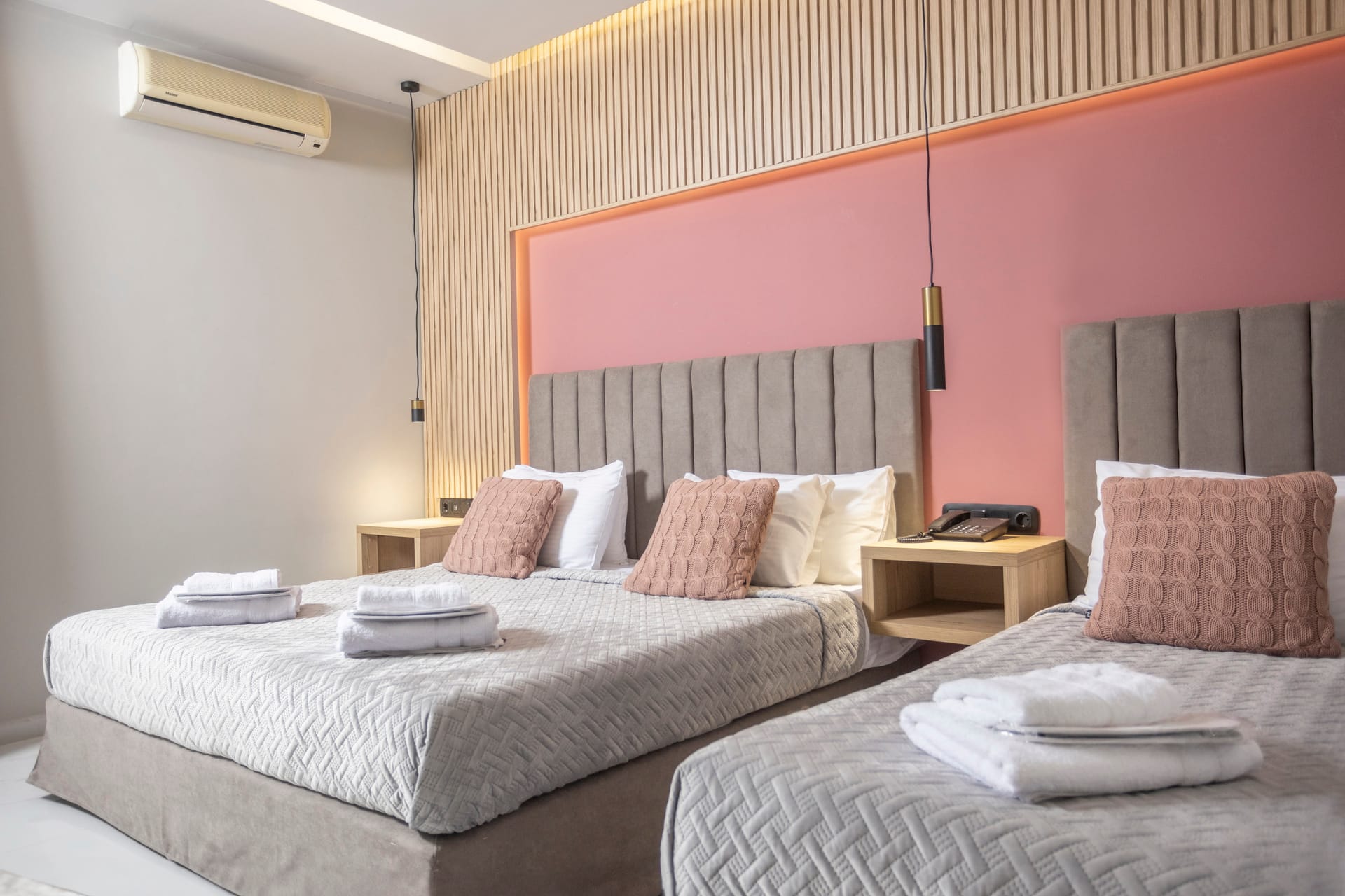 Hotel Tropical - GSUPGV - 2