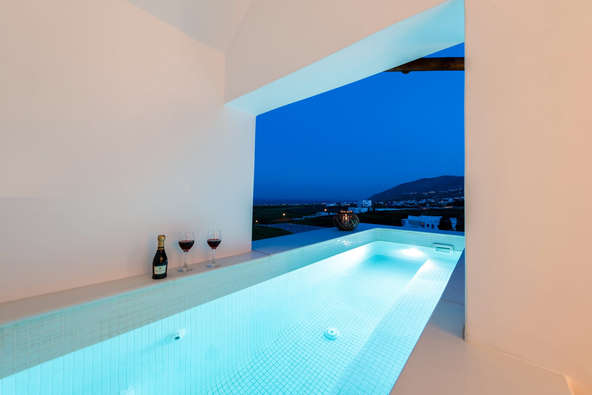 Emerald Suite with outdoor Hot tub