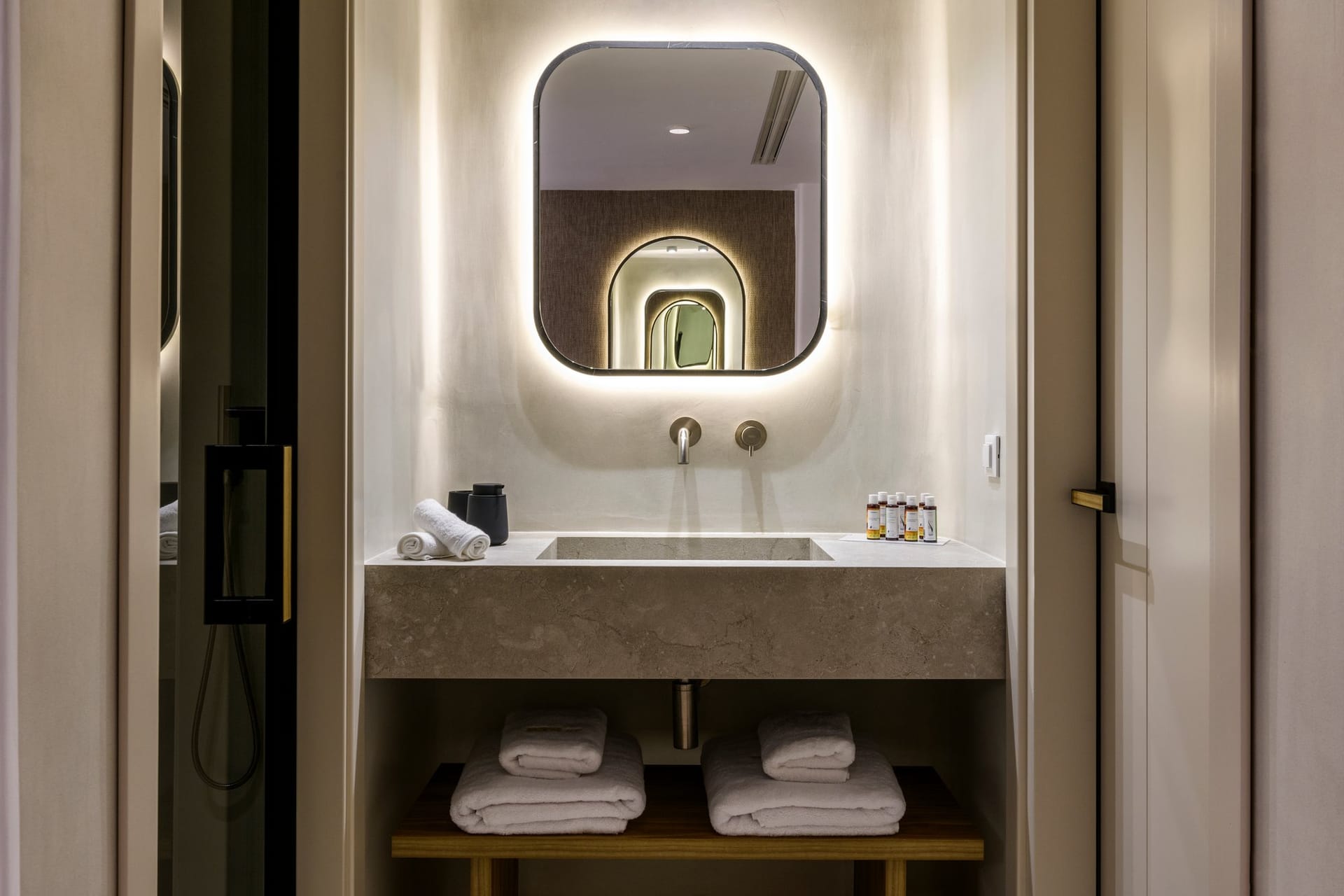 SPLENDID MYKONOS Luxury Villas & Suites - 2BDR - 21