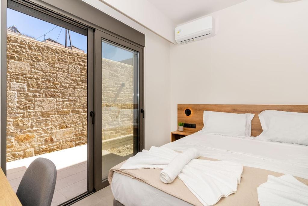 Dreta Suites Chania - TWOBED - 2