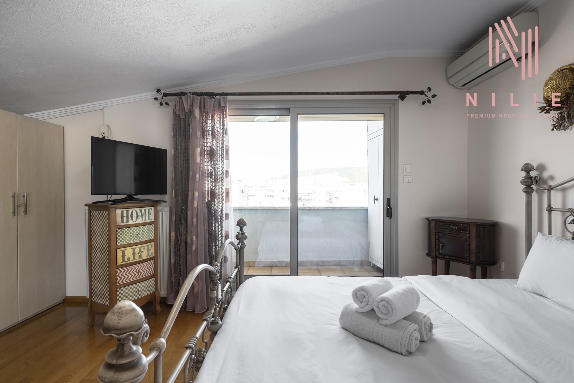 NILIE PREMIUM HOSPITALITY MGMT - ESTR - 20